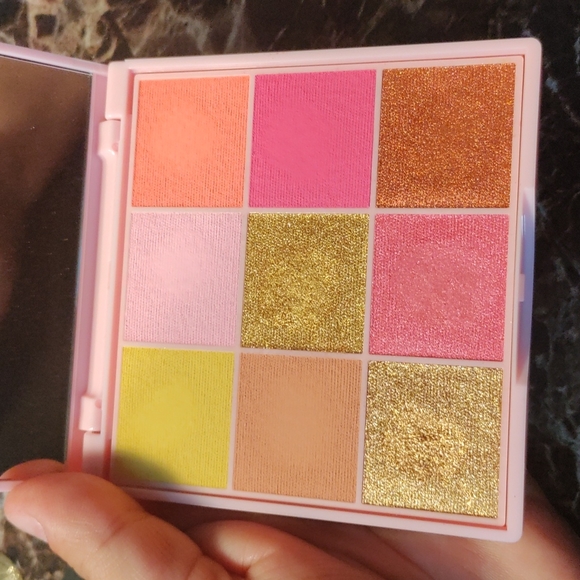 Lime Crime Glory eye & face palette - Picture 2 of 3